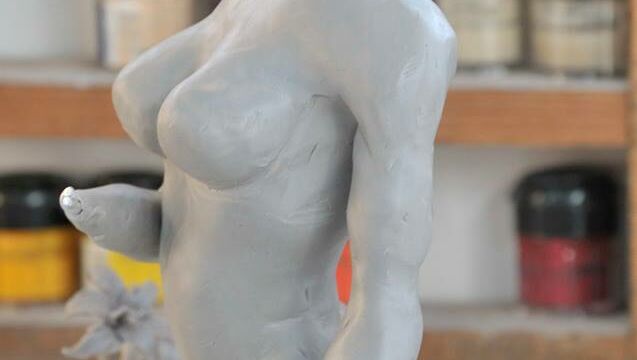 Création du buste d'Ariane par Johann Galliano Création du buste d'Ariane par Johann Galliano