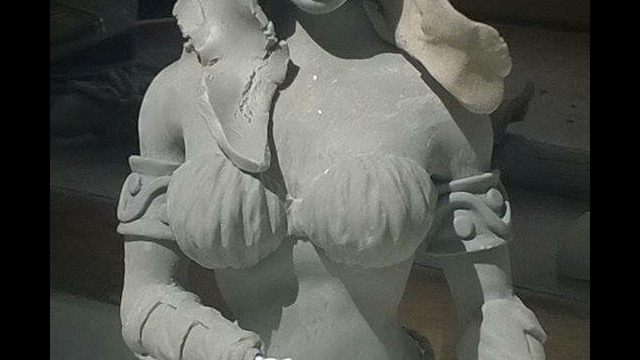 Création du buste d'Ariane par Johann Galliano Création du buste d'Ariane par Johann Galliano